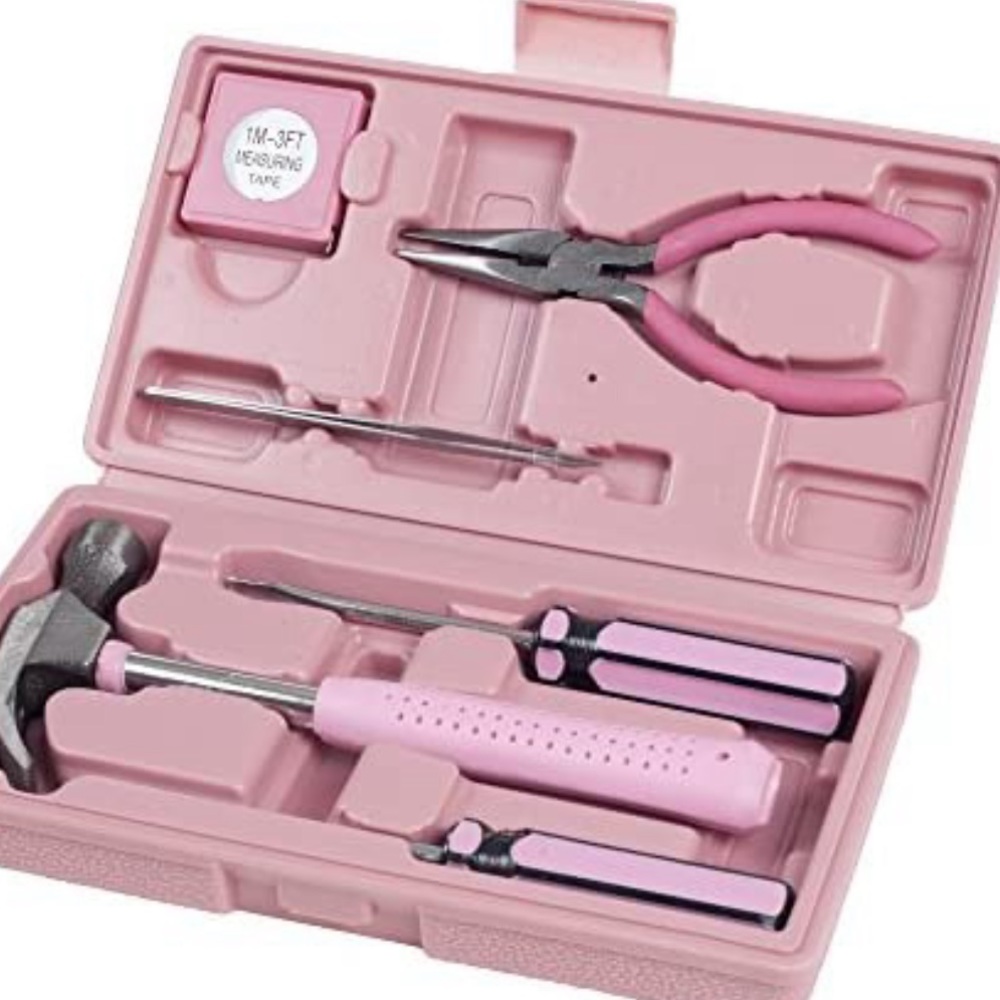 Okay girls do it better tool kit & tank top pink